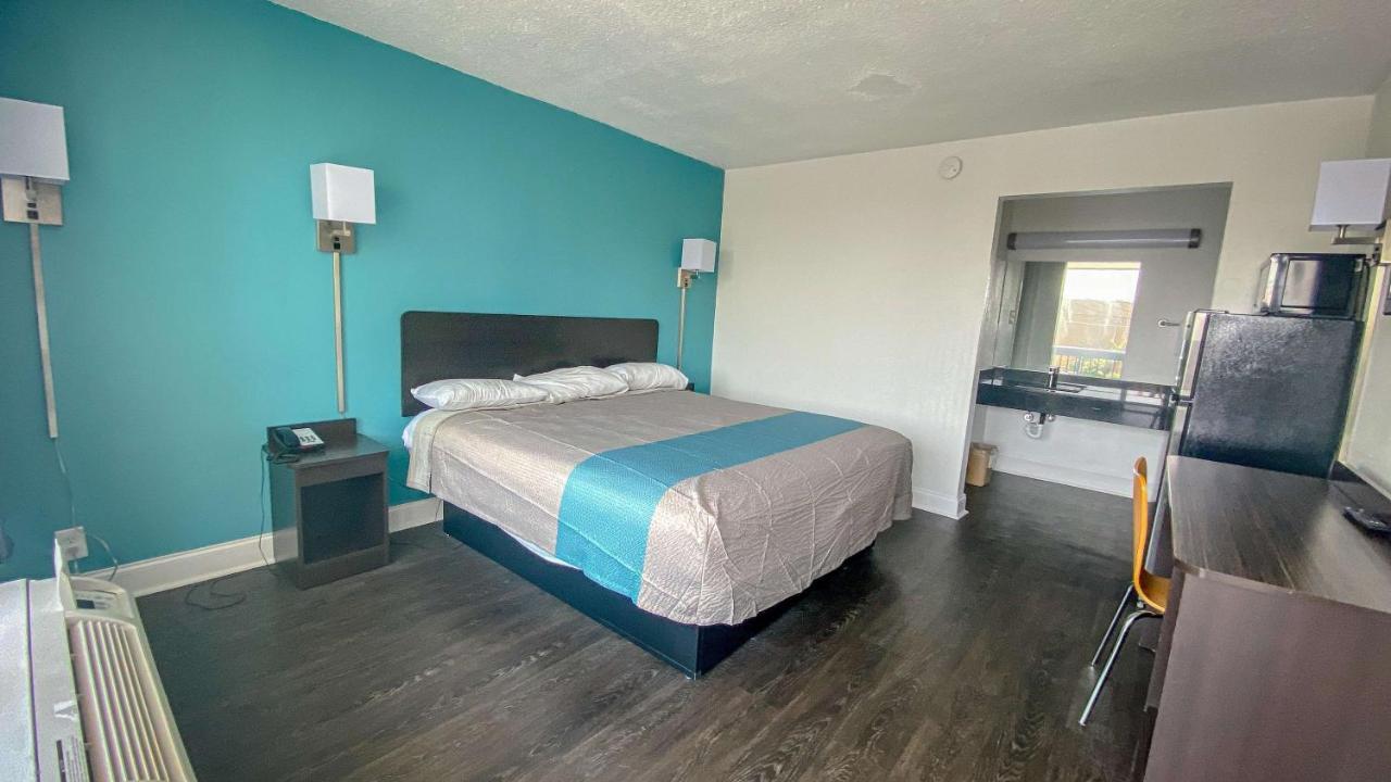 Motel 6 Wilmington, Nc - Market Street ภายนอก รูปภาพ